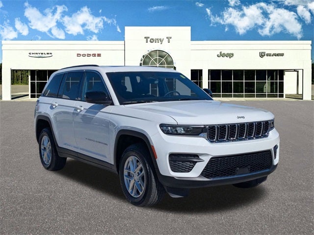 2025 Jeep Grand Cherokee GRAND CHEROKEE LAREDO X 4X2