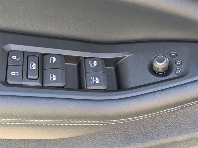 2025 Jeep Grand Cherokee GRAND CHEROKEE LAREDO X 4X2