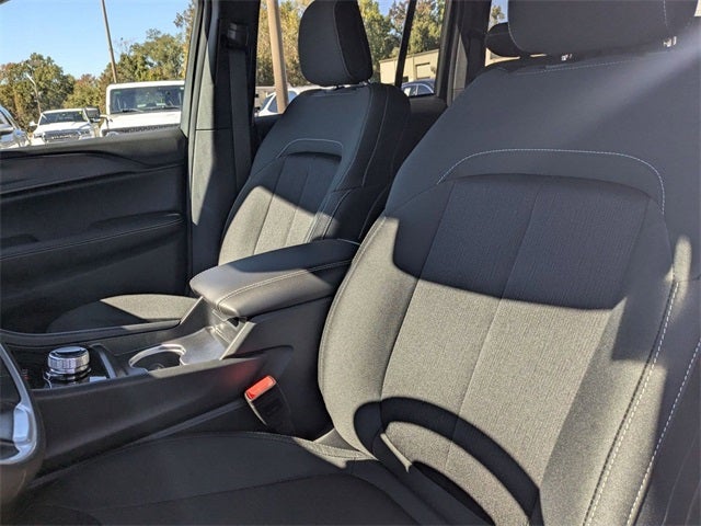 2025 Jeep Grand Cherokee GRAND CHEROKEE LAREDO X 4X2