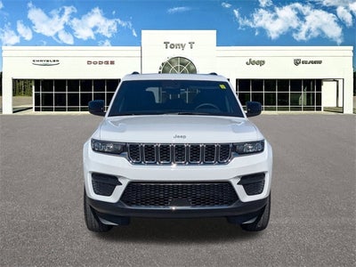 2025 Jeep Grand Cherokee GRAND CHEROKEE LAREDO X 4X2