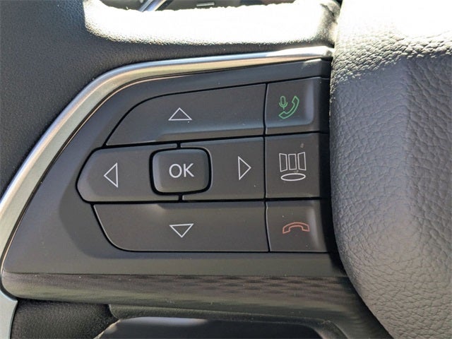 2025 Jeep Grand Cherokee GRAND CHEROKEE LAREDO X 4X2