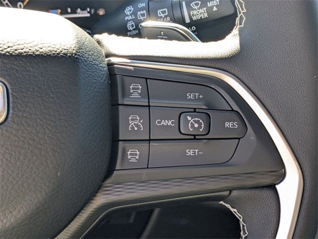 2025 Jeep Grand Cherokee GRAND CHEROKEE LAREDO X 4X2