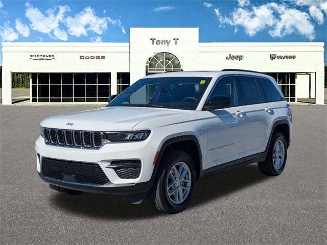 2025 Jeep Grand Cherokee GRAND CHEROKEE LAREDO X 4X2