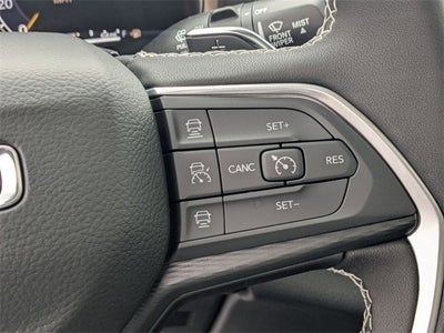 2025 Jeep Grand Cherokee GRAND CHEROKEE LAREDO X 4X2