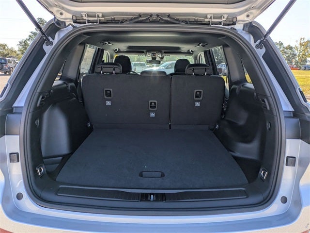 2025 Jeep Grand Cherokee GRAND CHEROKEE LAREDO X 4X2