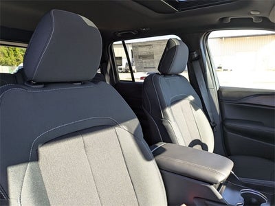 2025 Jeep Grand Cherokee GRAND CHEROKEE LAREDO X 4X2