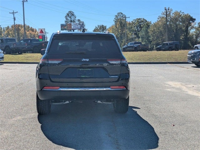 2025 Jeep Grand Cherokee GRAND CHEROKEE LAREDO X 4X2