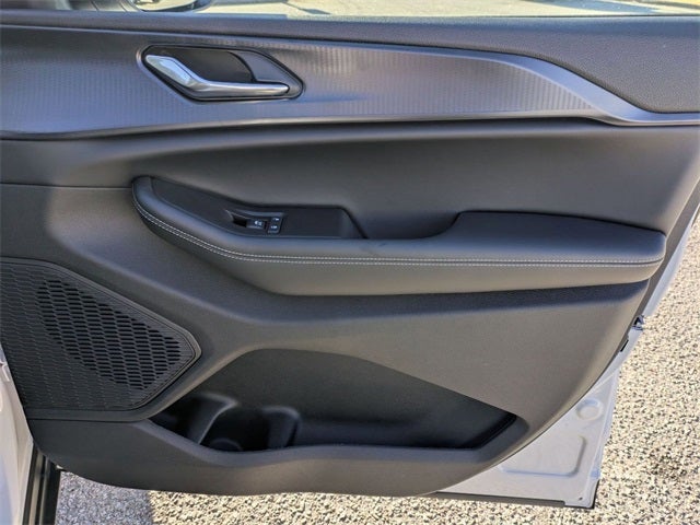 2025 Jeep Grand Cherokee GRAND CHEROKEE LAREDO X 4X2