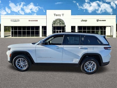 2025 Jeep Grand Cherokee GRAND CHEROKEE LAREDO X 4X2