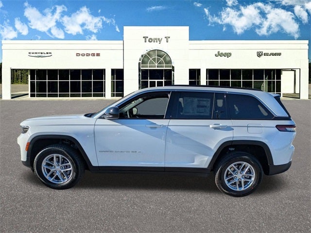 2025 Jeep Grand Cherokee GRAND CHEROKEE LAREDO X 4X2