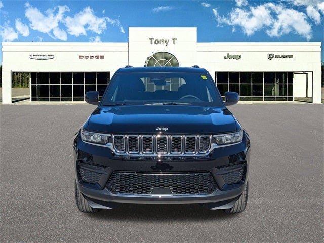 2025 Jeep Grand Cherokee GRAND CHEROKEE LAREDO X 4X2