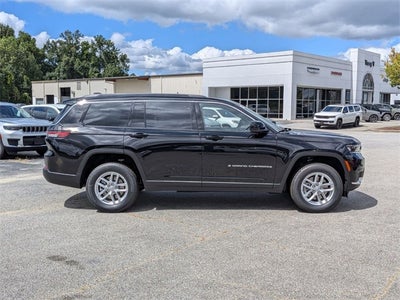 2025 Jeep Grand Cherokee GRAND CHEROKEE L LAREDO X 4X2