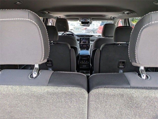 2025 Jeep Grand Cherokee GRAND CHEROKEE L LAREDO X 4X2