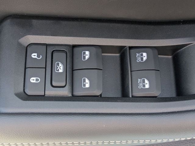 2026 Jeep Grand Cherokee GRAND CHEROKEE L LAREDO ALTITUDE 4X2