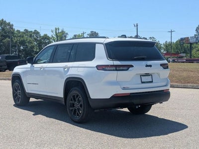 2026 Jeep Grand Cherokee GRAND CHEROKEE L LAREDO ALTITUDE 4X2