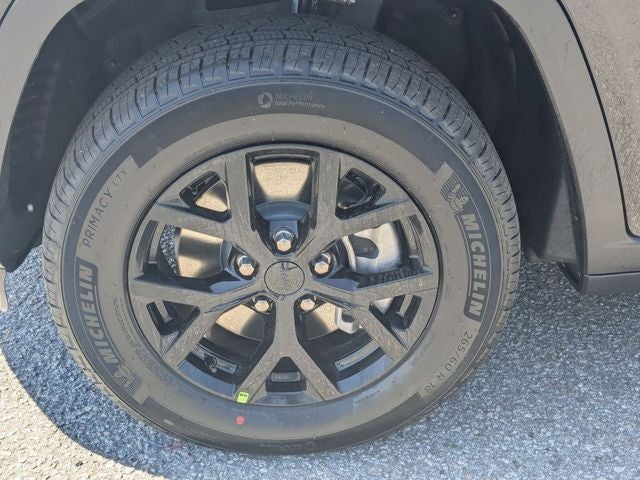 2026 Jeep Grand Cherokee GRAND CHEROKEE L LAREDO ALTITUDE 4X2