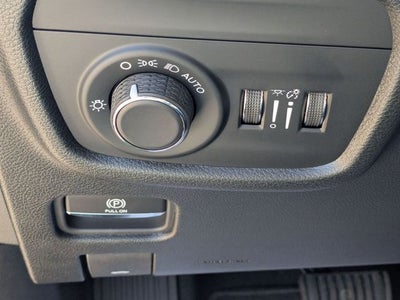 2026 Jeep Grand Cherokee GRAND CHEROKEE L LAREDO ALTITUDE 4X2