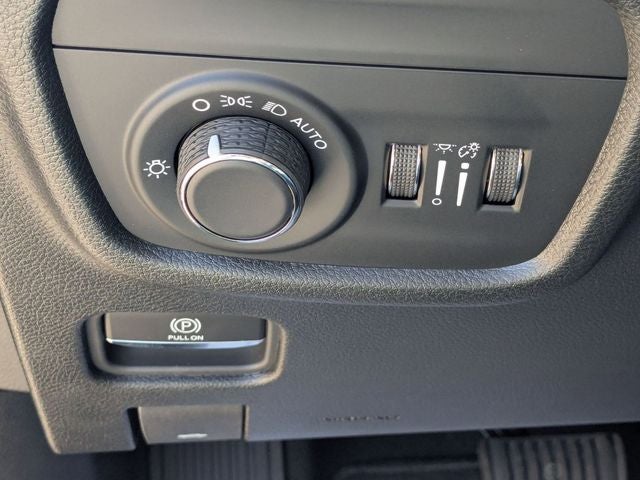 2026 Jeep Grand Cherokee GRAND CHEROKEE L LAREDO ALTITUDE 4X2