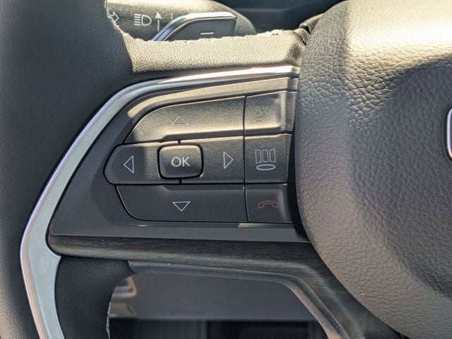 2026 Jeep Grand Cherokee GRAND CHEROKEE L LAREDO ALTITUDE 4X2