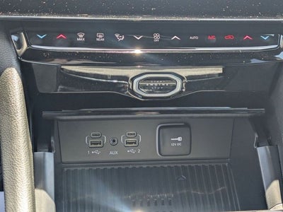 2026 Jeep Grand Cherokee GRAND CHEROKEE L LAREDO ALTITUDE 4X2