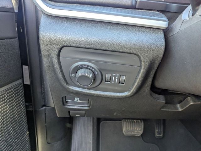 2024 Jeep Grand Cherokee L Altitude 4x4