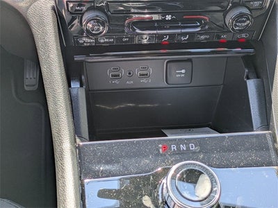 2025 Jeep Grand Cherokee GRAND CHEROKEE L LAREDO X 4X4