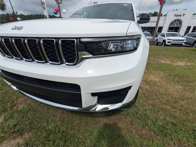 2025 Jeep Grand Cherokee GRAND CHEROKEE L LAREDO X 4X4