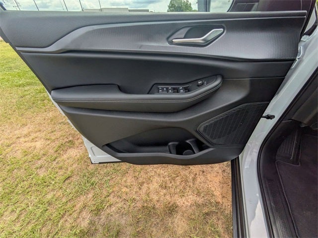 2025 Jeep Grand Cherokee GRAND CHEROKEE L LAREDO X 4X4