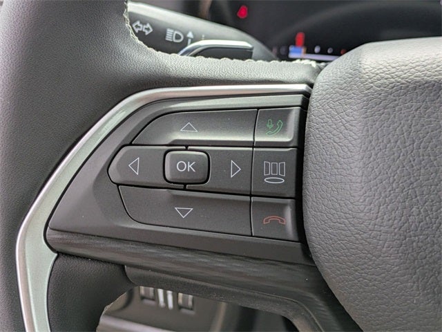 2025 Jeep Grand Cherokee GRAND CHEROKEE L LAREDO X 4X4