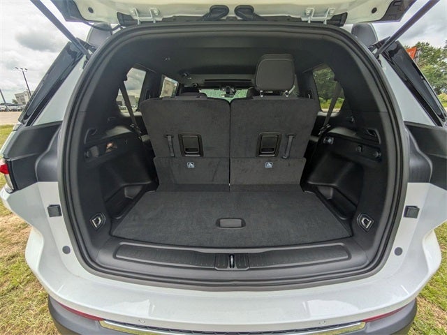 2025 Jeep Grand Cherokee GRAND CHEROKEE L LAREDO X 4X4