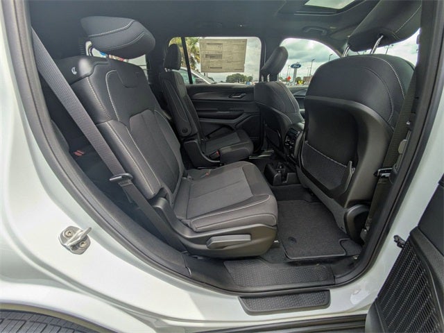 2025 Jeep Grand Cherokee GRAND CHEROKEE L LAREDO X 4X4