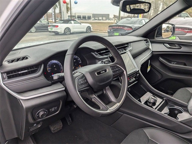 2024 Jeep Grand Cherokee GRAND CHEROKEE L ALTITUDE 4X4