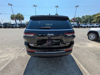 2025 Jeep Grand Cherokee GRAND CHEROKEE L LAREDO X 4X4