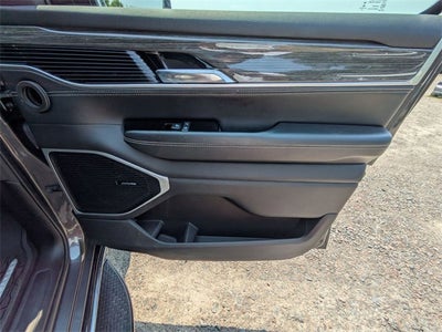 2022 Jeep Wagoneer Series III 4x4