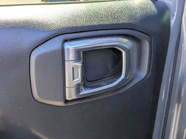 2021 Jeep Gladiator Willys Sport 4x4