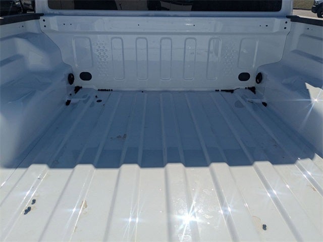 2026 Jeep Gladiator GLADIATOR SAHARA 4X4