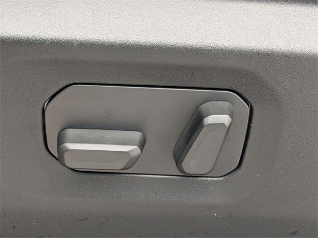 2026 Jeep Gladiator GLADIATOR SAHARA 4X4