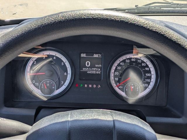 2024 RAM 1500 Classic Warlock Crew Cab 4x2 5'7' Box