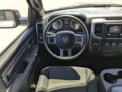 2024 RAM 1500 Classic Warlock Crew Cab 4x2 5'7' Box