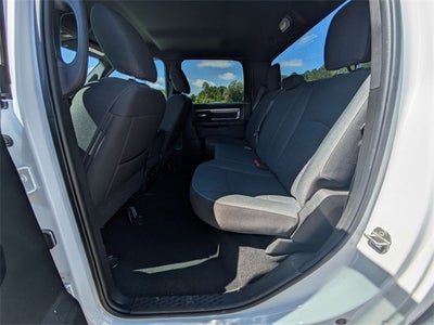 2024 RAM 1500 Classic Warlock Crew Cab 4x2 5'7' Box