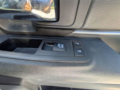 2024 RAM 1500 Classic Warlock Crew Cab 4x2 5'7' Box