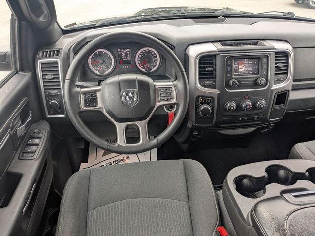 2024 RAM 1500 Classic Warlock Crew Cab 4x2 5'7' Box