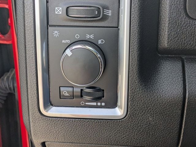 2024 RAM 1500 Classic SLT Quad Cab 4x4 6'4' Box