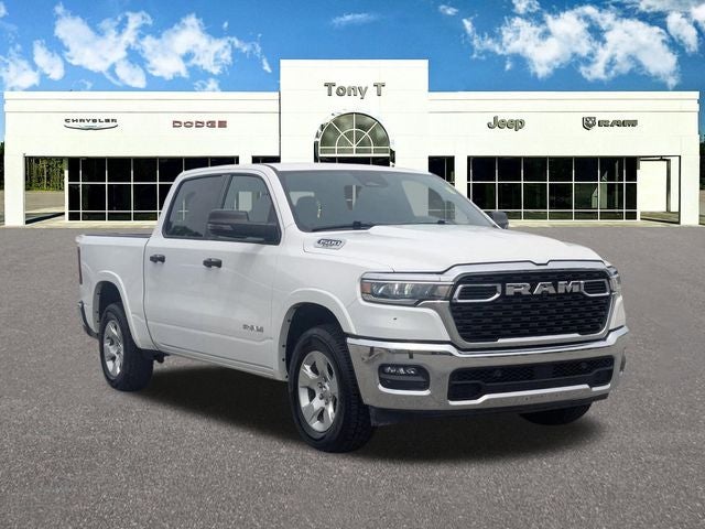 2025 RAM 1500 Big Horn/Lone Star 4x4 Crew Cab 5'7's photo
