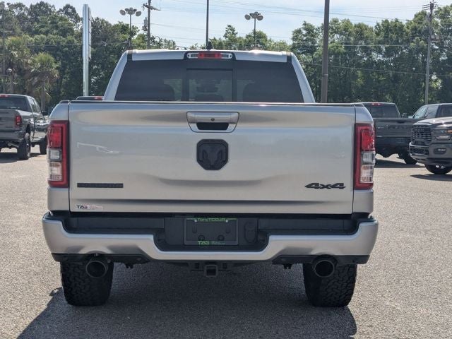 2021 RAM 1500 Big Horn Crew Cab 4x4 5'7' Box