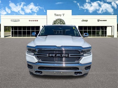 2022 RAM 1500 Laramie Crew Cab 4x4 5'7' Box