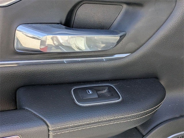 2022 RAM 1500 Laramie Crew Cab 4x4 5'7' Box