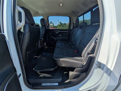 2022 RAM 1500 Laramie Crew Cab 4x4 5'7' Box