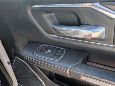 2022 RAM 1500 Laramie Crew Cab 4x4 5'7' Box