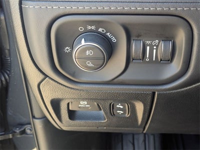 2026 RAM 1500 RAM 1500 RHO CREW CAB 4X4 5'7' BOX